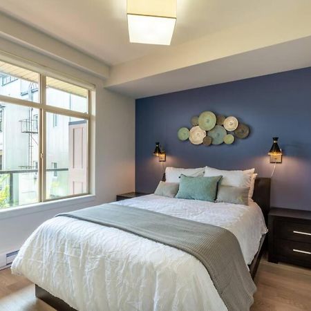 Clean 3Rd Floor Executive 1 Bedroom Apt In Old Town China Town ビクトリア エクステリア 写真